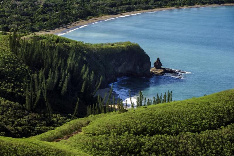 Baie des Tortues et Bonhomme de la Roche Percée