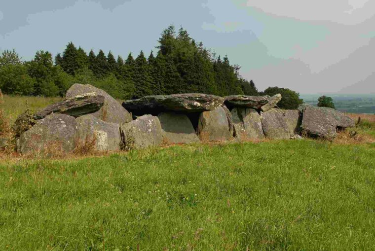 Allée couverte de Bot-er-Mohet