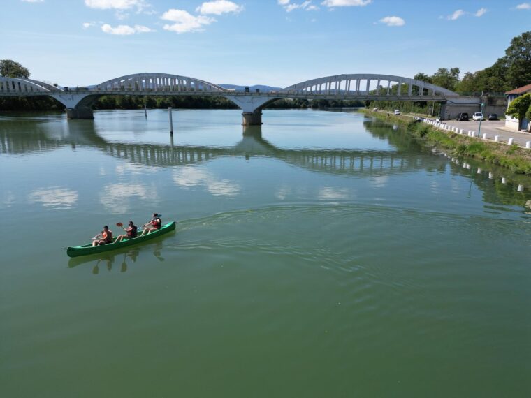 Le pont de Thoissey, emblématique de la Ville