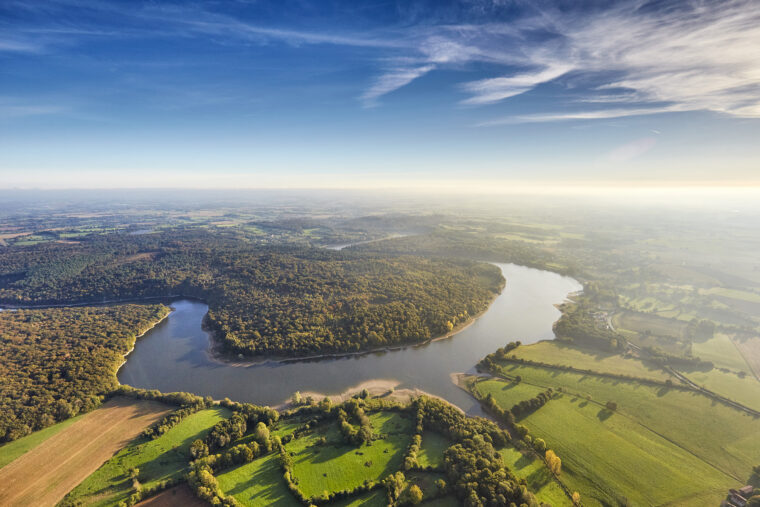 Vue aérienne de Mervent