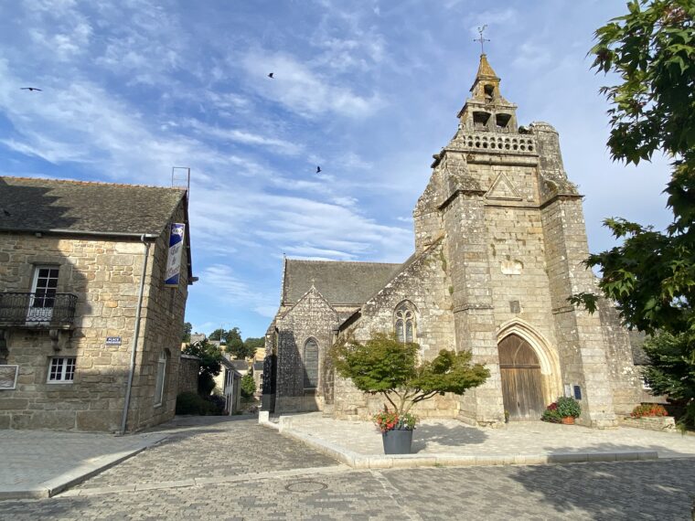 Eglise de Saint-Nicolas-du-Pélem