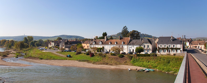 Quartier St Thibault - Bord de Loire